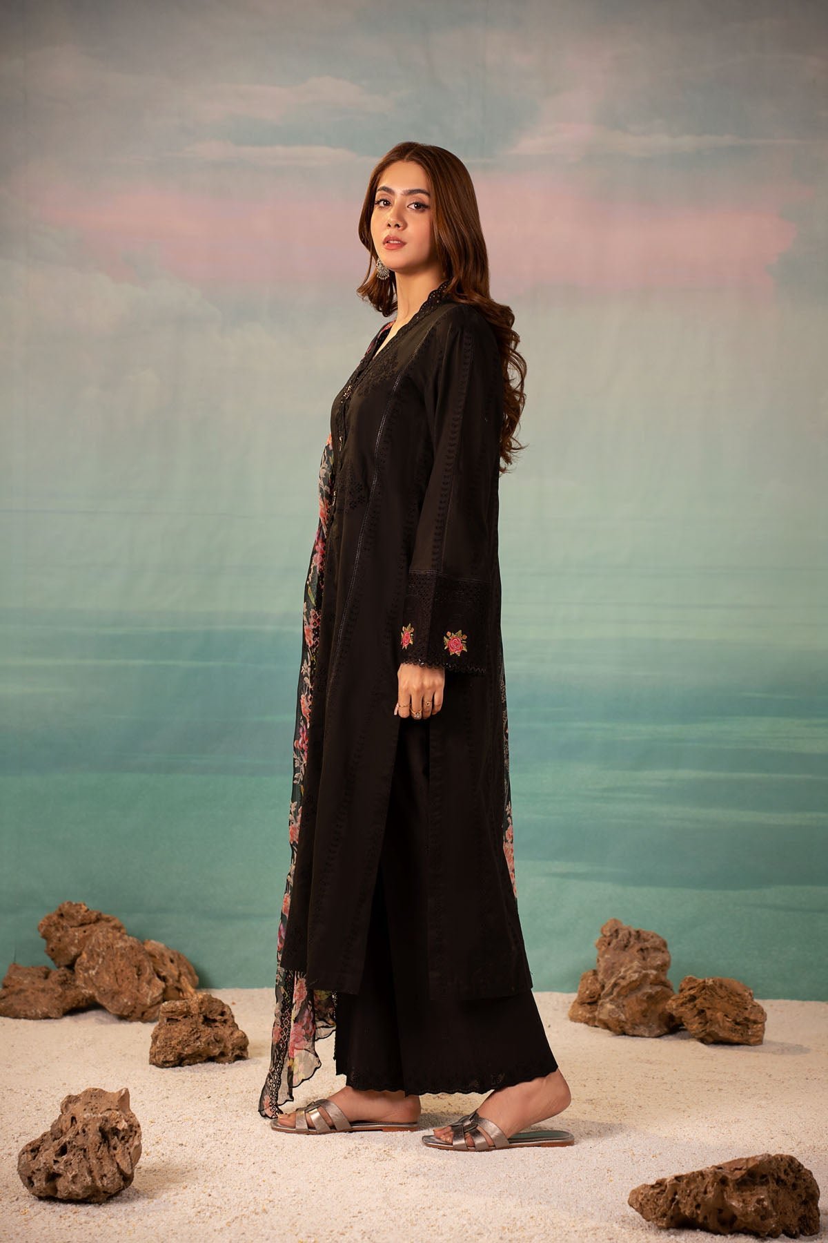 3 Piece Cotton Lawn Suit from kayseria